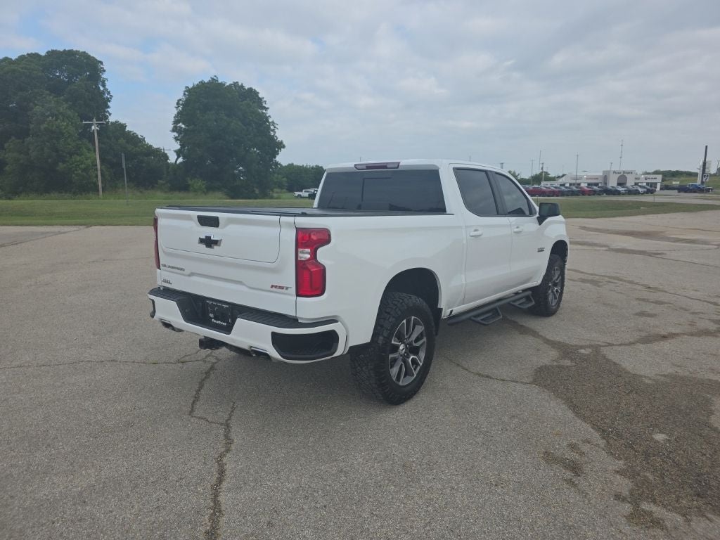 2021 Chevrolet Silverado 1500 4WD Crew Cab Short Bed RST