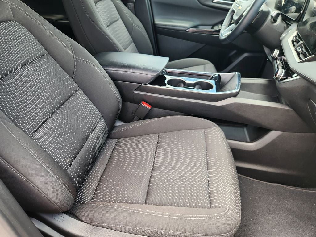 2025 Chevrolet Equinox FWD LT