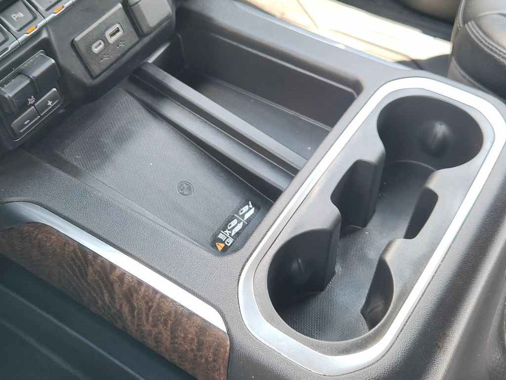 2020 GMC Sierra 1500 2WD Crew Cab Short Box Denali
