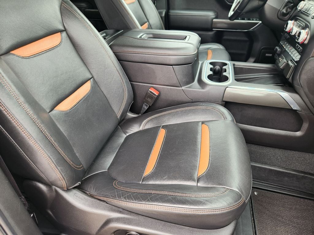 2022 GMC Sierra 1500 Limited 4WD Crew Cab Short Box AT4
