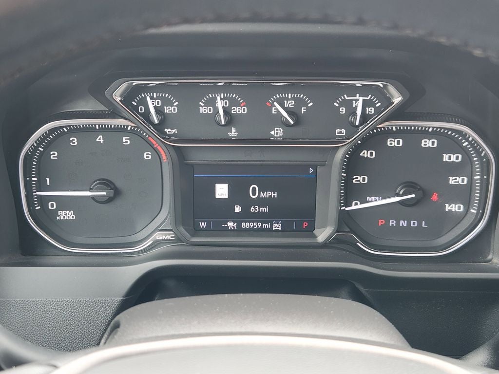 2022 GMC Sierra 1500 Limited 4WD Crew Cab Short Box AT4