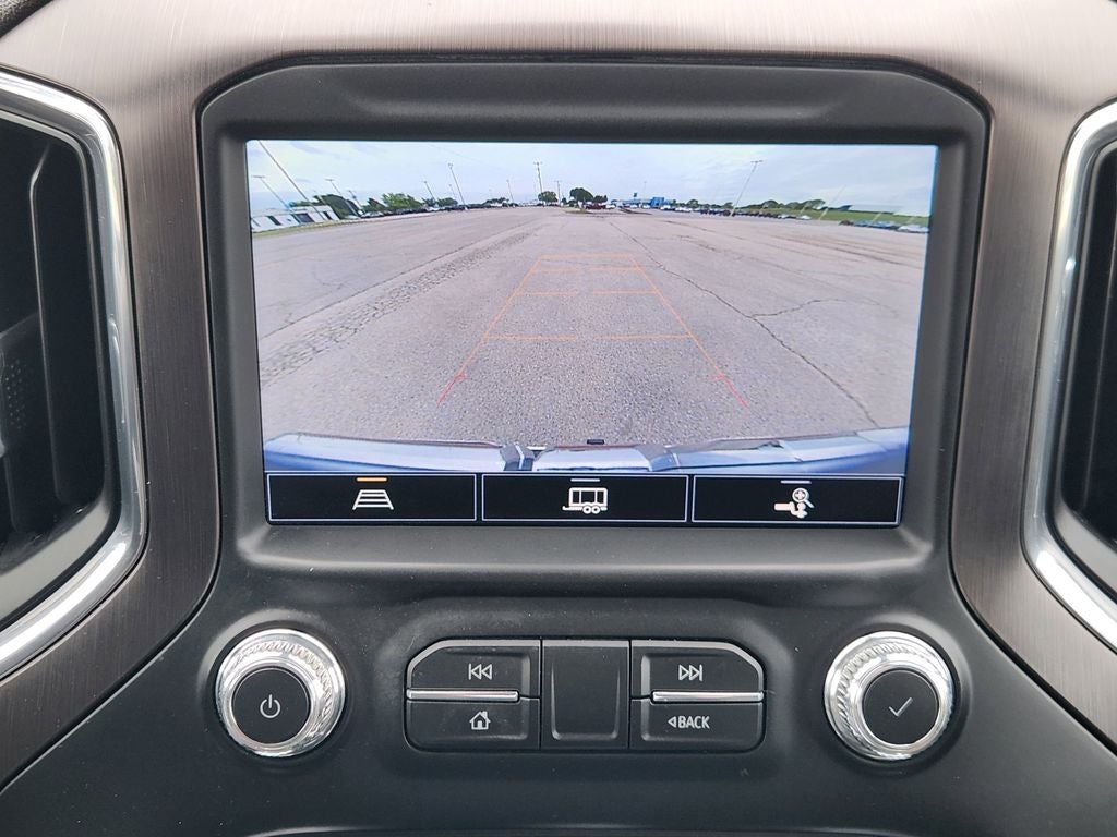 2022 GMC Sierra 1500 Limited 4WD Crew Cab Short Box AT4