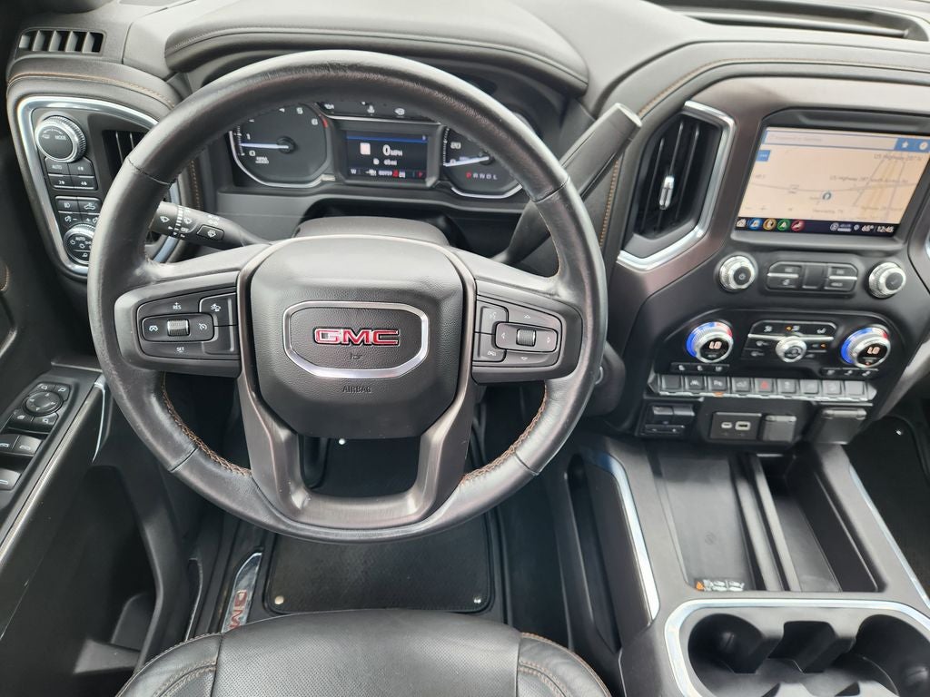 2022 GMC Sierra 1500 Limited 4WD Crew Cab Short Box AT4