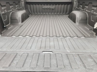 2022 GMC Sierra 1500 Limited 4WD Crew Cab Short Box AT4