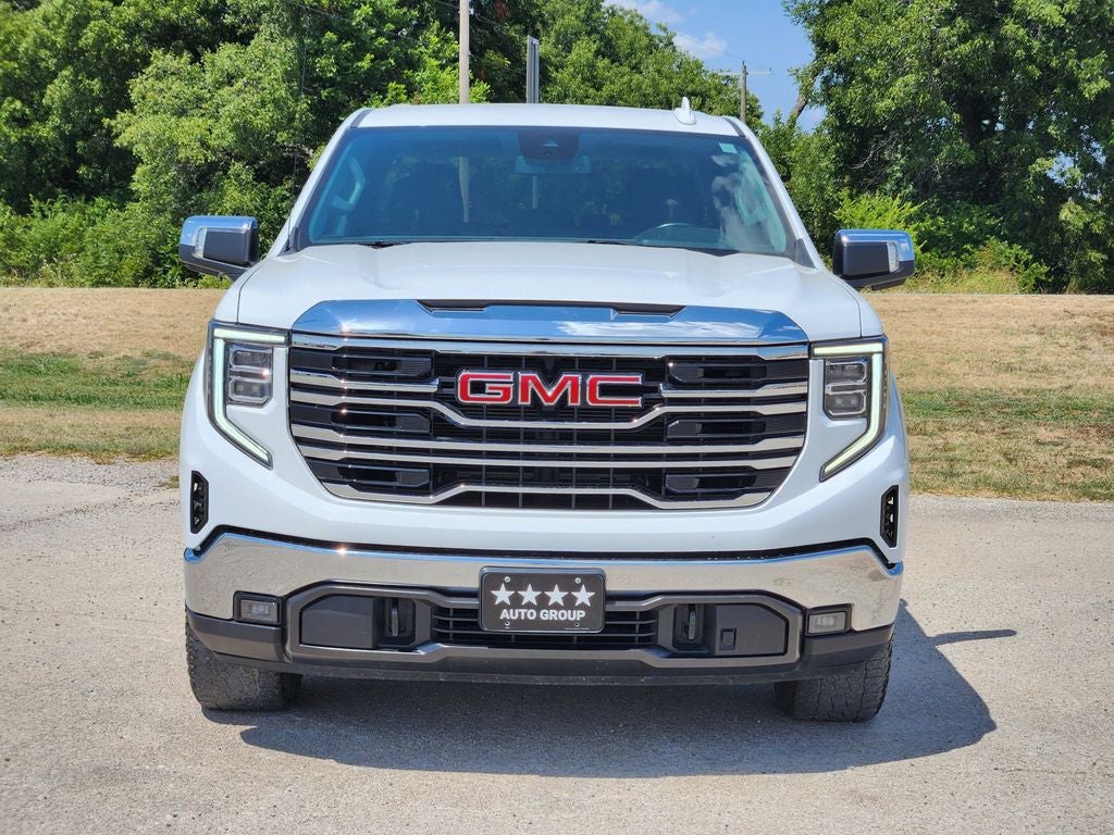2023 GMC Sierra 1500 4WD Crew Cab Short Box SLT