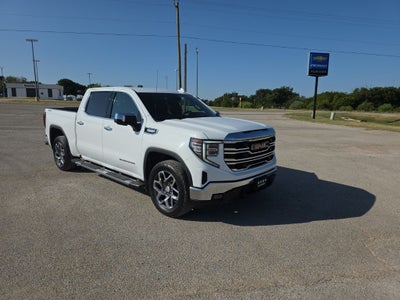 2023 GMC Sierra 1500 4WD Crew Cab Short Box SLT