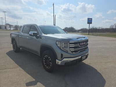 2024 GMC Sierra 1500 4WD Crew Cab Short Box SLT