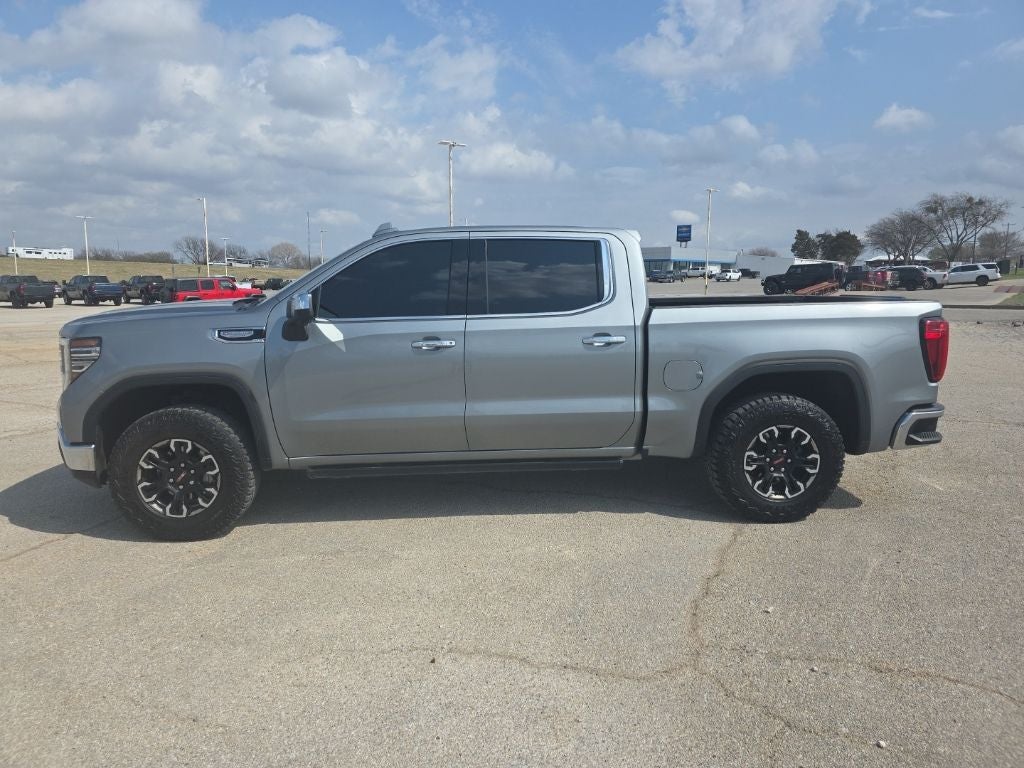 2024 GMC Sierra 1500 4WD Crew Cab Short Box SLT