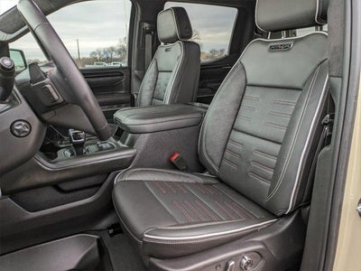 2023 GMC Sierra 1500 4WD Crew Cab Short Box AT4X