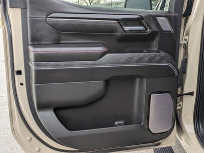 2023 GMC Sierra 1500 4WD Crew Cab Short Box AT4X