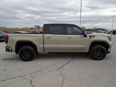 2023 GMC Sierra 1500 4WD Crew Cab Short Box AT4X