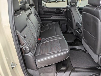 2023 GMC Sierra 1500 4WD Crew Cab Short Box AT4X