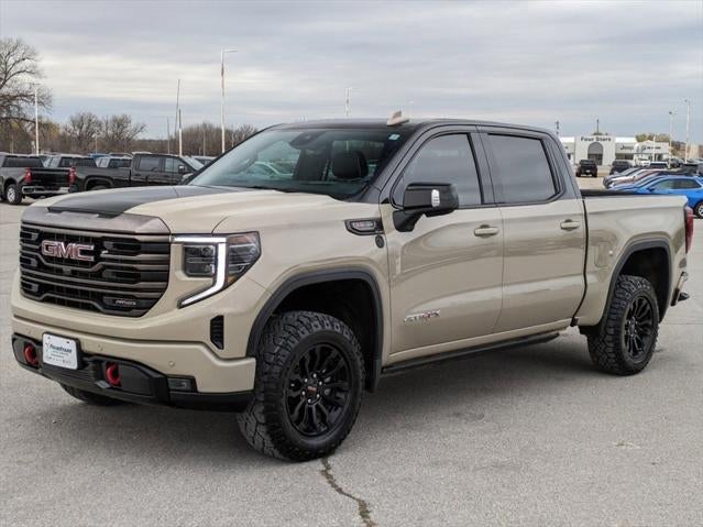 2023 GMC Sierra 1500 4WD Crew Cab Short Box AT4X