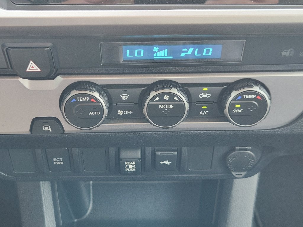 2022 Toyota Tacoma SR5 V6