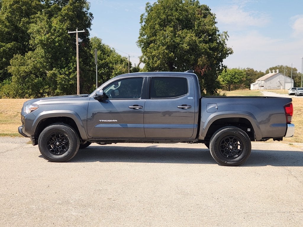 2022 Toyota Tacoma SR5 V6