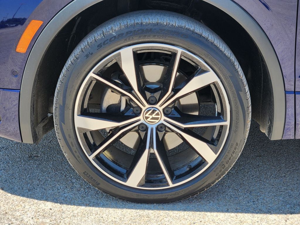 2022 Volkswagen Tiguan 2.0T SEL R-Line