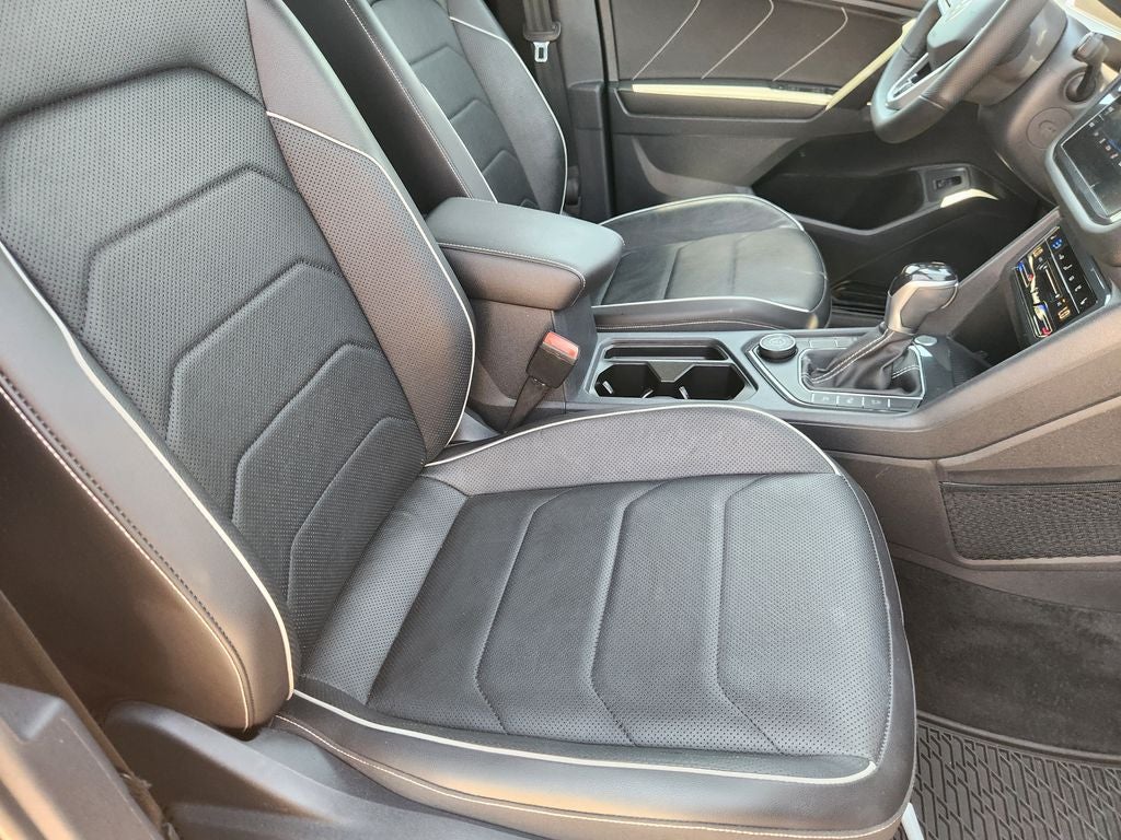 2022 Volkswagen Tiguan 2.0T SEL R-Line