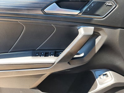 2022 Volkswagen Tiguan 2.0T SEL R-Line