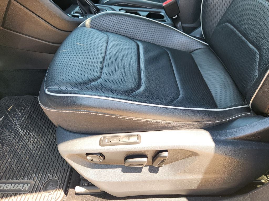 2022 Volkswagen Tiguan 2.0T SEL R-Line