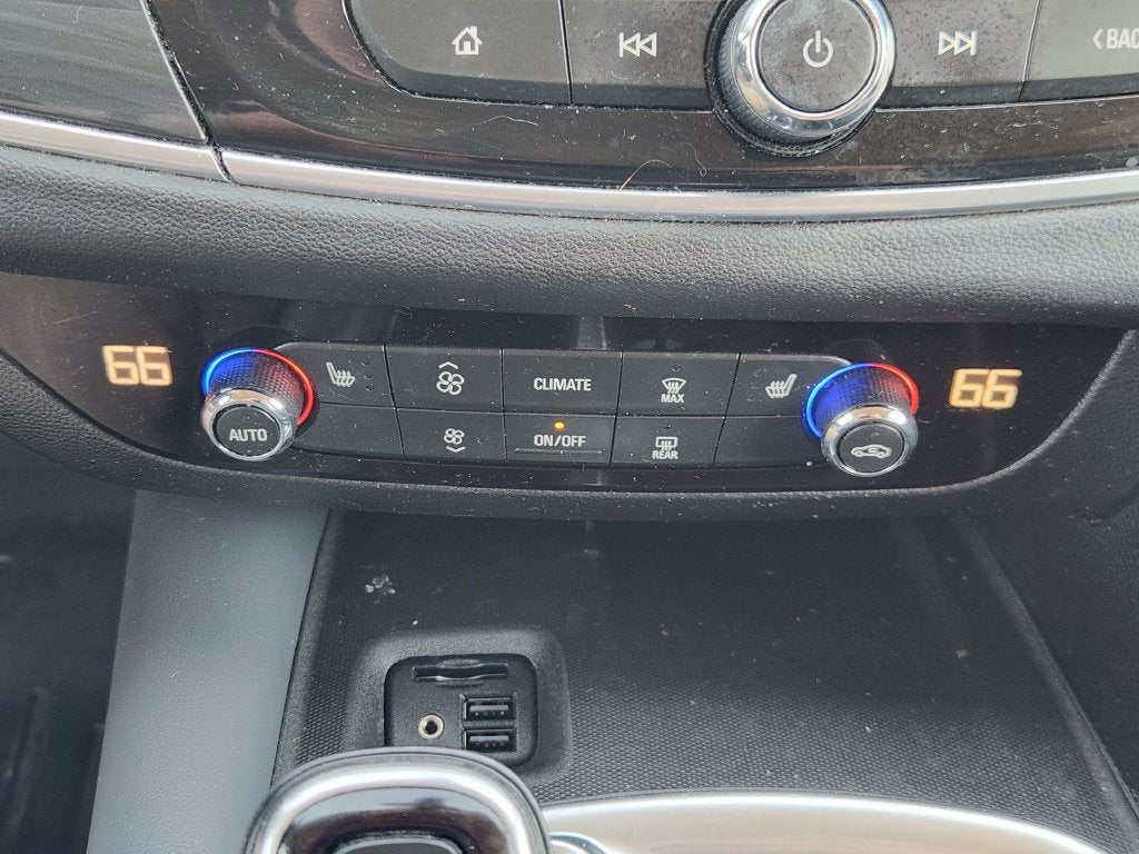 2021 Buick Enclave FWD Essence