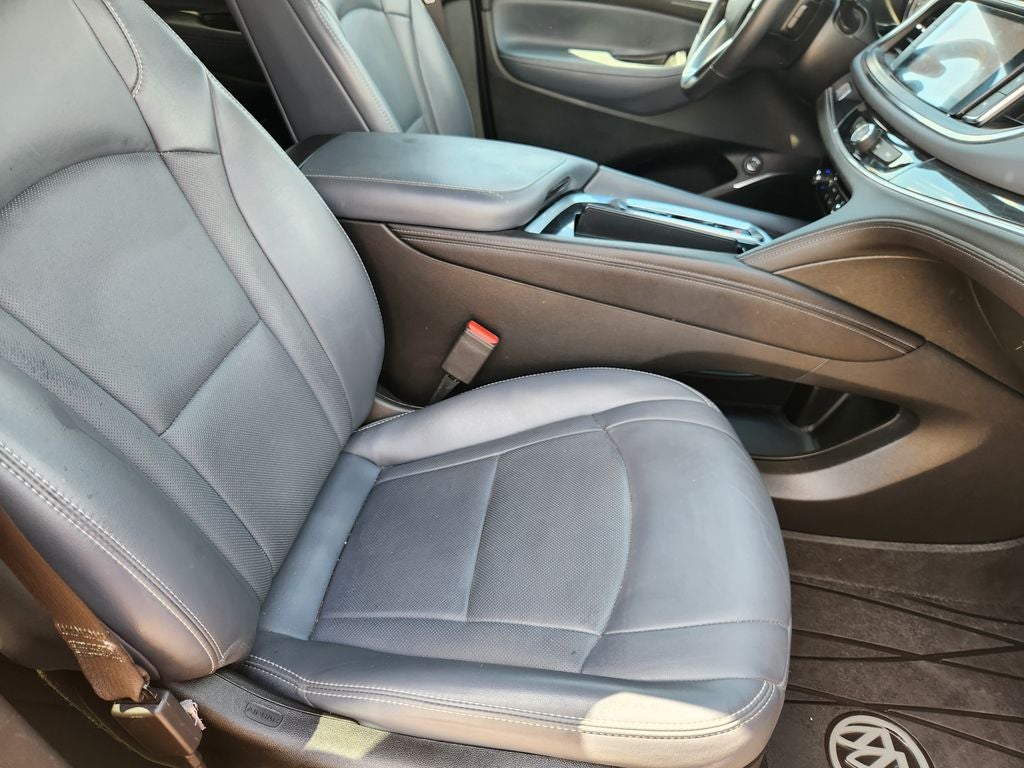 2022 Buick Enclave FWD Essence