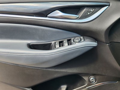 2022 Buick Enclave FWD Essence