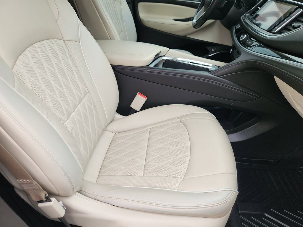 2022 Buick Enclave FWD Avenir