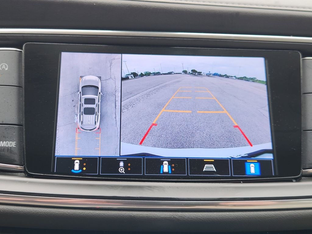 2022 Buick Enclave FWD Avenir
