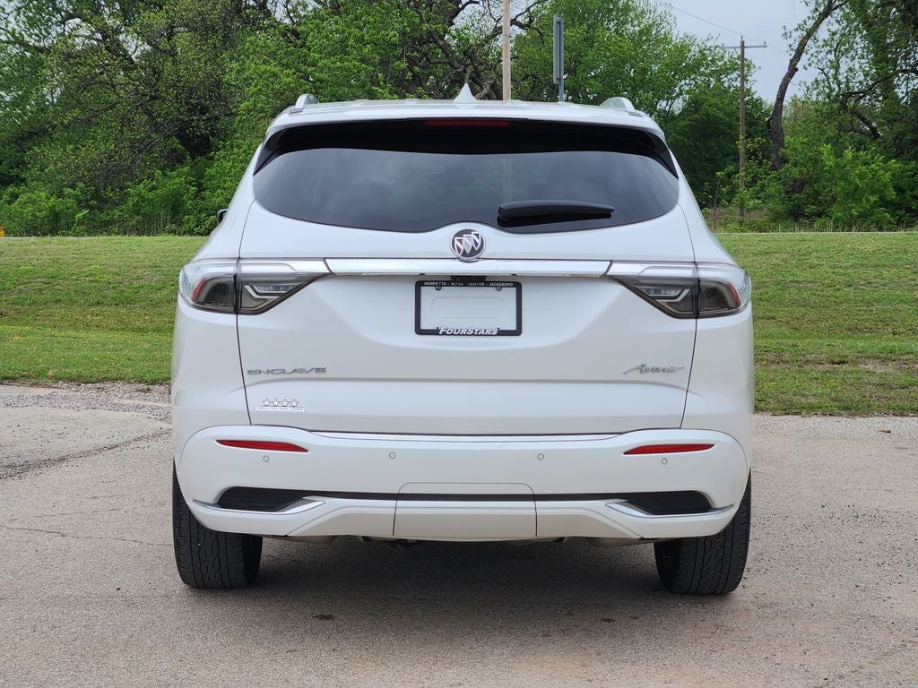 2022 Buick Enclave FWD Avenir