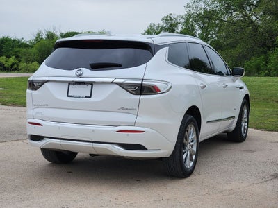 2022 Buick Enclave FWD Avenir