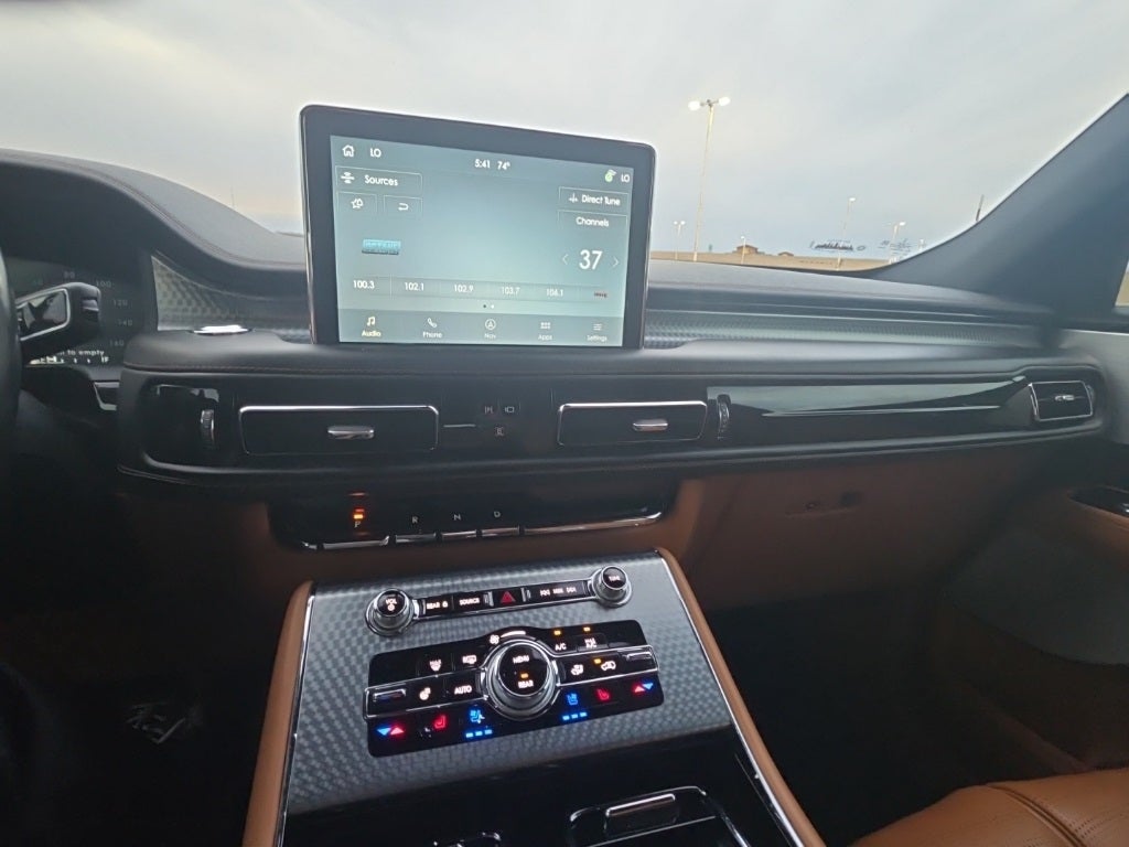 2022 Lincoln Aviator Black Label