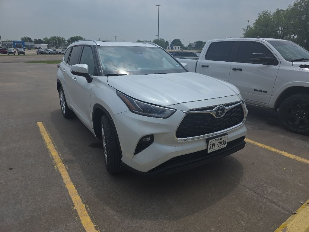 2023 Toyota Highlander Limited