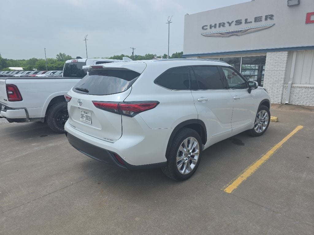 2023 Toyota Highlander Limited