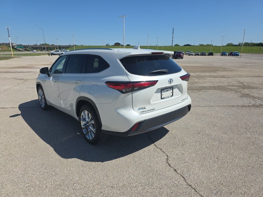 2021 Toyota Highlander Limited