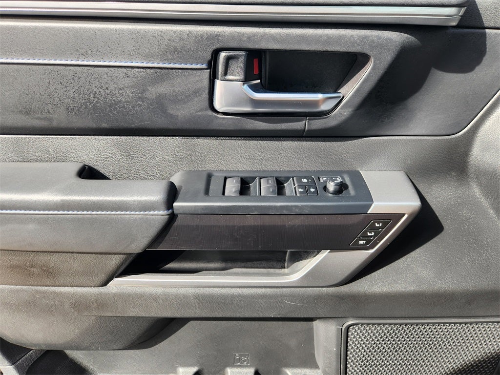 2025 Toyota Tundra Hybrid Platinum Hybrid CrewMax 5.5' Bed