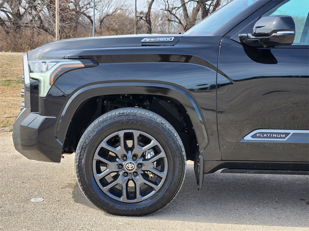 2025 Toyota Tundra Hybrid Platinum Hybrid CrewMax 5.5' Bed