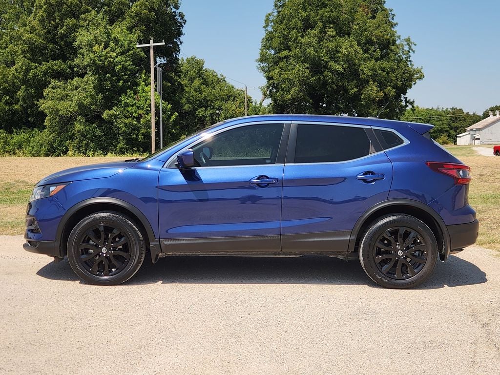 2022 Nissan Rogue Sport S FWD Xtronic CVT