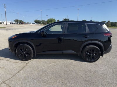 2023 Nissan Rogue SV FWD