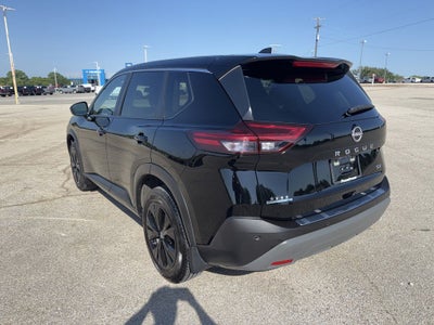 2023 Nissan Rogue SV FWD