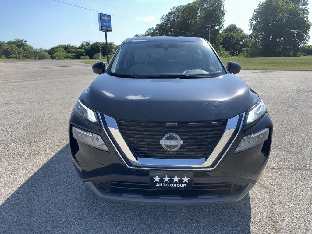 2023 Nissan Rogue SV FWD
