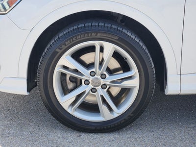2020 Audi Q3 Premium Plus 45 TFSI S line quattro Tiptronic