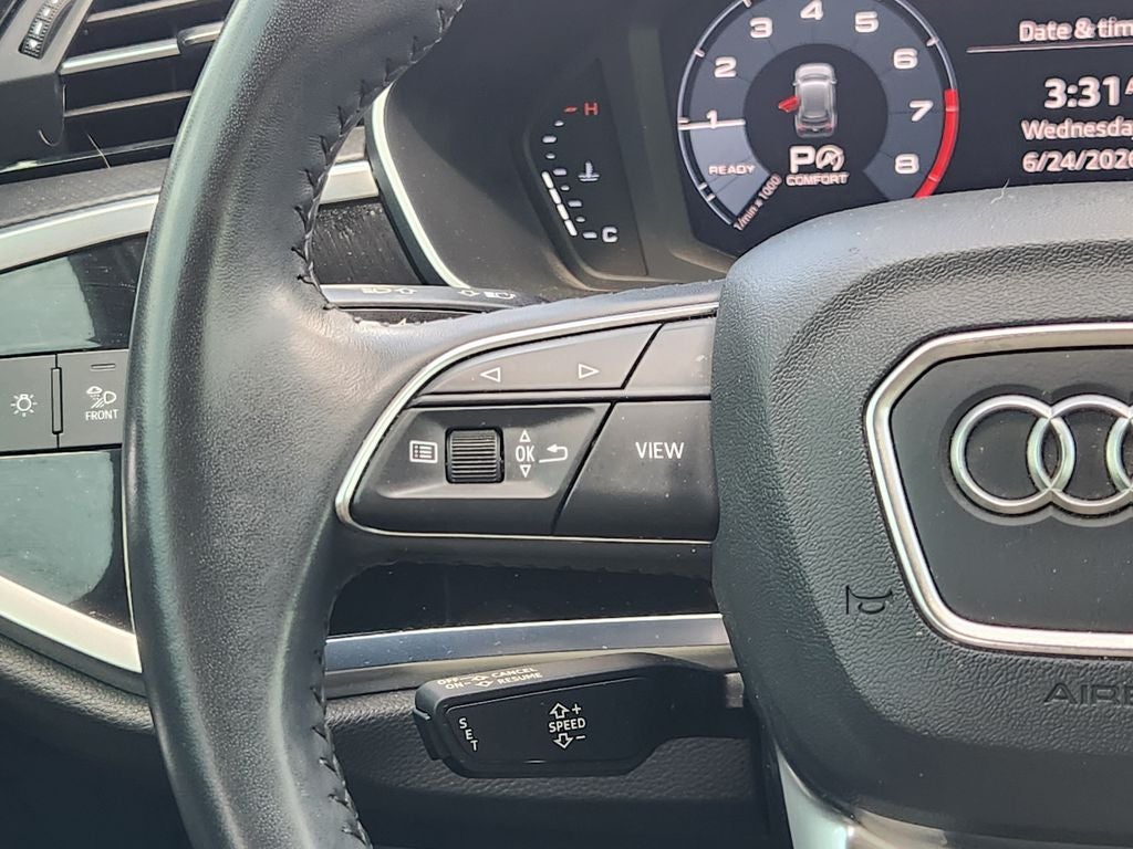 2020 Audi Q3 Premium Plus 45 TFSI S line quattro Tiptronic
