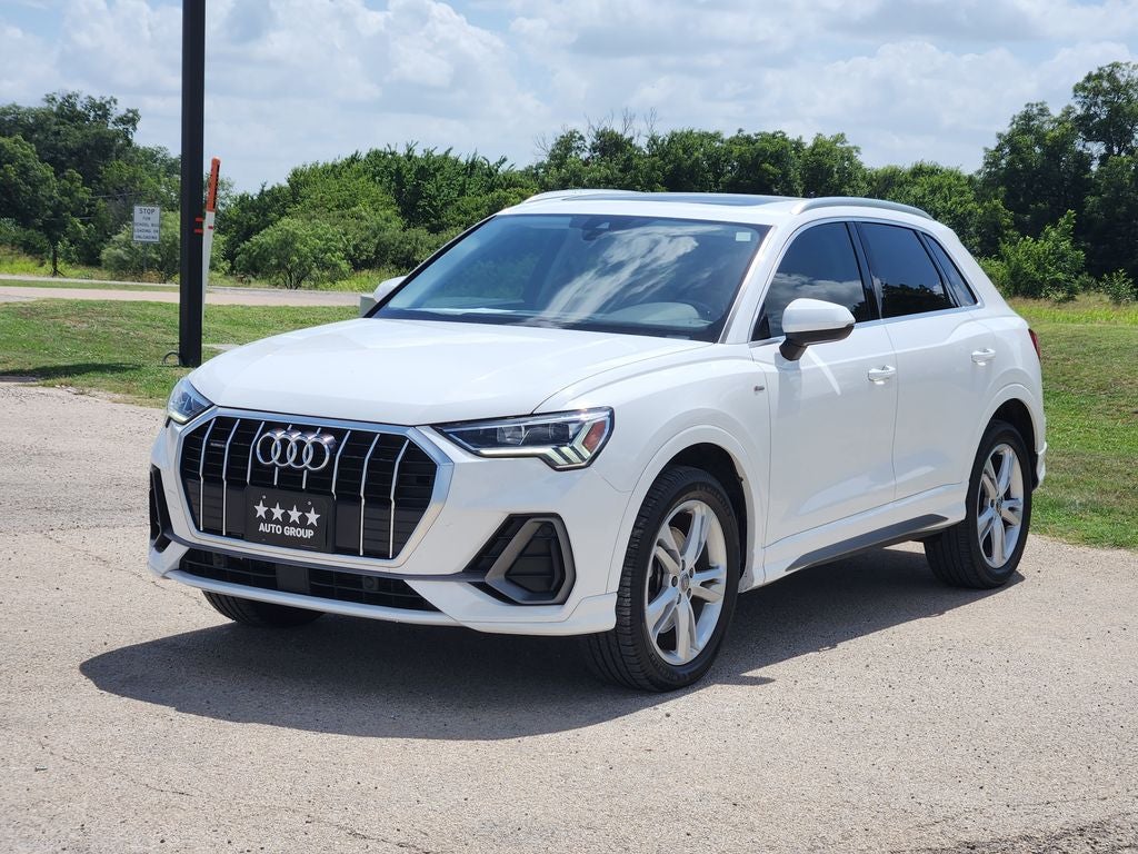 2020 Audi Q3 Premium Plus 45 TFSI S line quattro Tiptronic